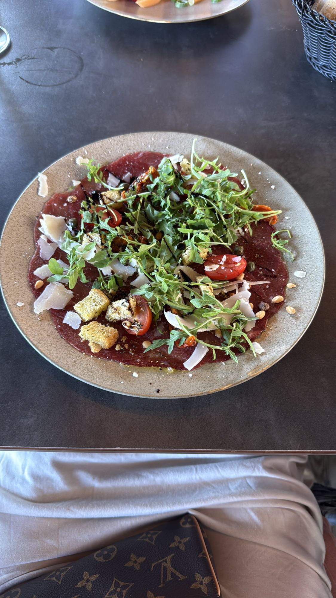 Rundvlees carpaccio salade