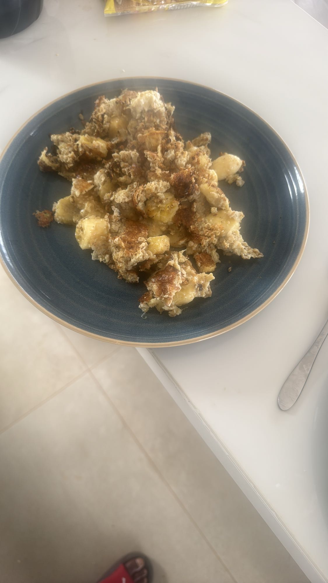 Banana com ovos mexidos