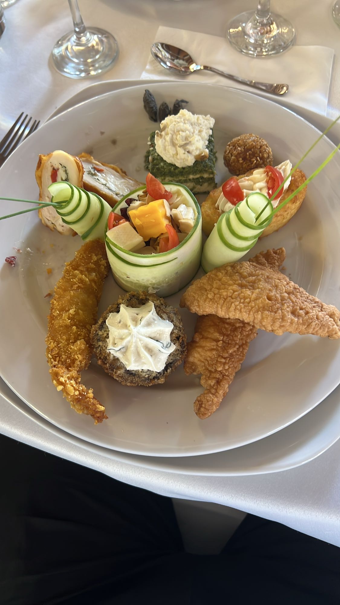 Aperitiv festiv mixt