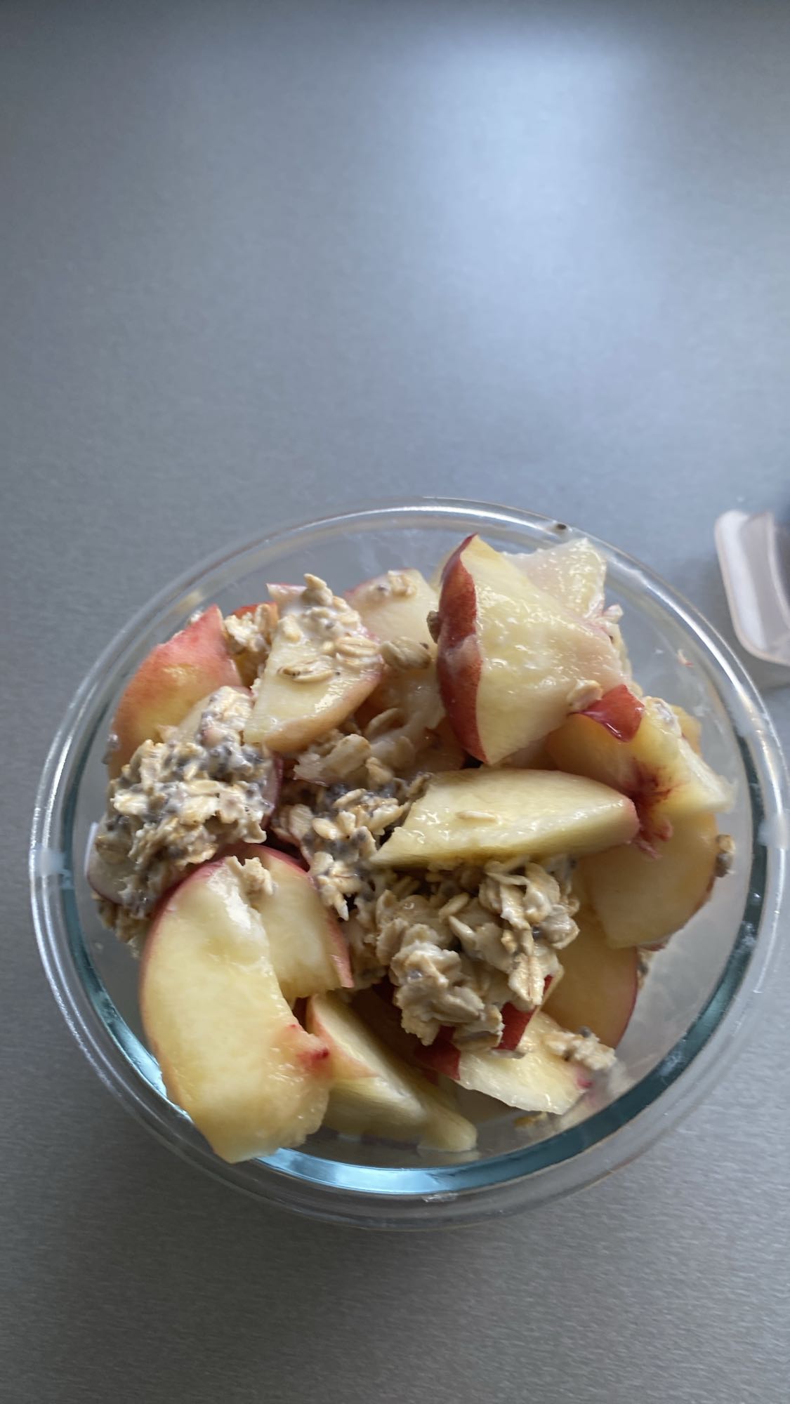 Owsianka z brzoskwinią