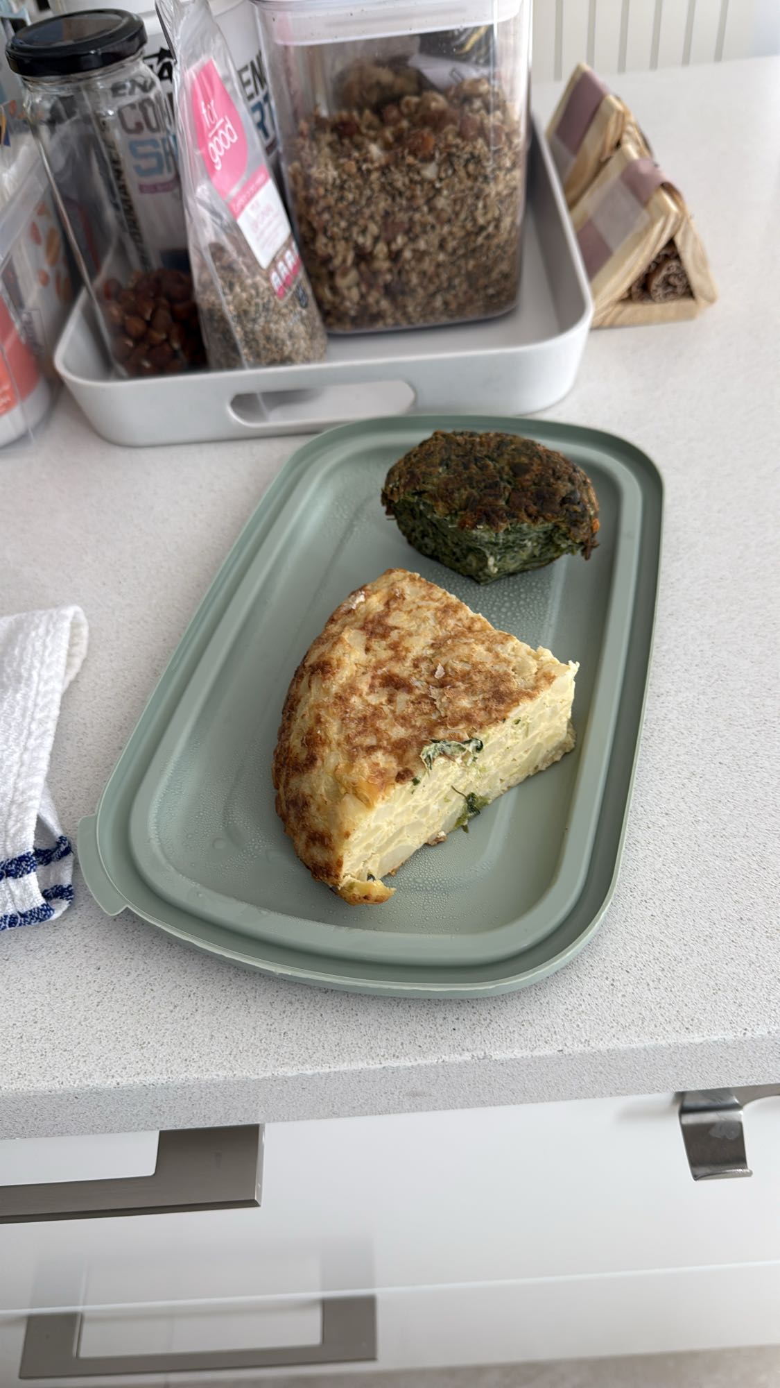 Tortilla y pastel espinaca