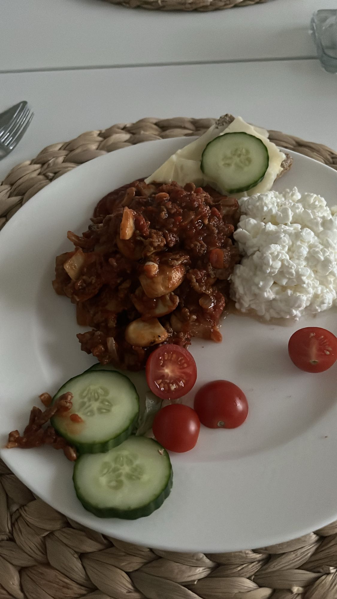 Köttfärssås med grönsaker