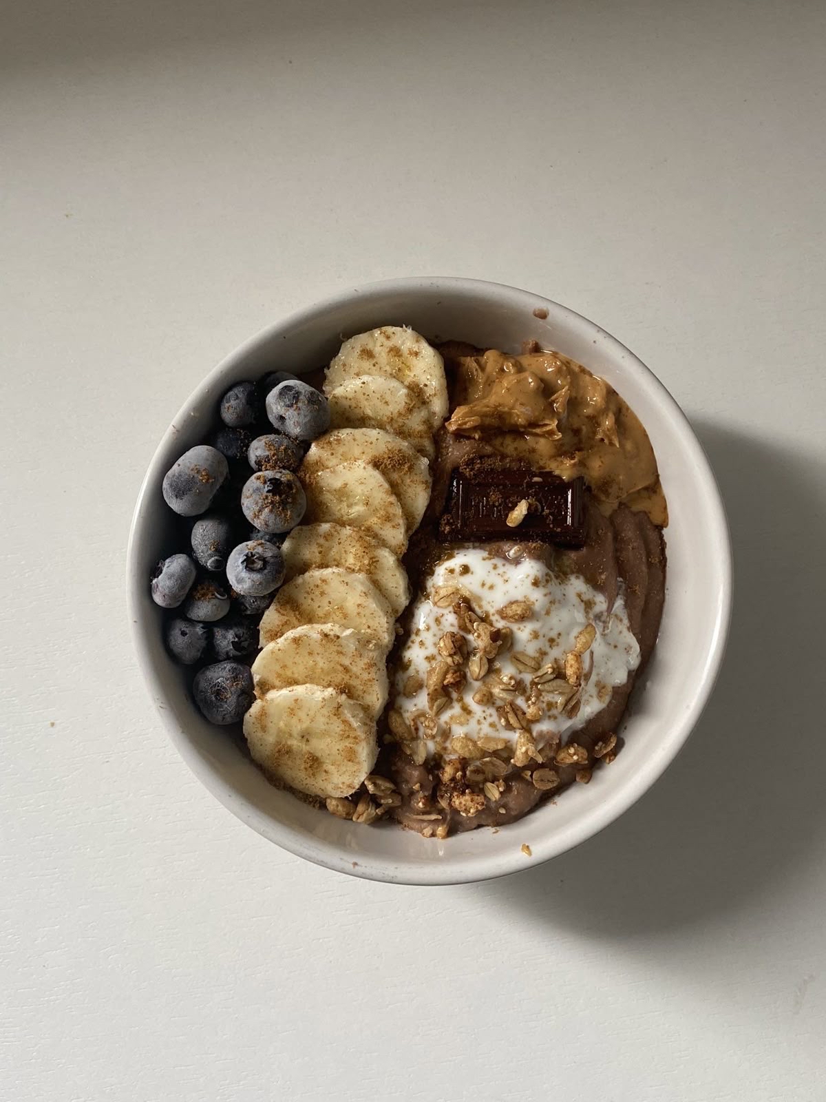 Banana Berry Yogurt Bowl