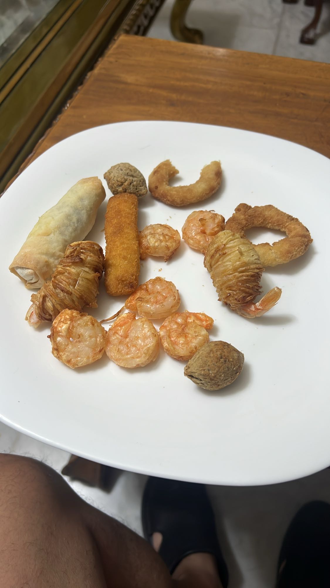Fried seafood platter