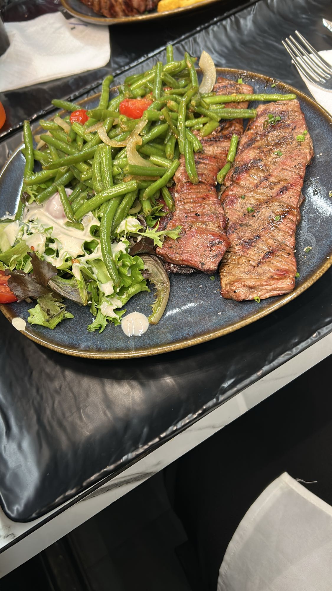 Steak haricots verts salade