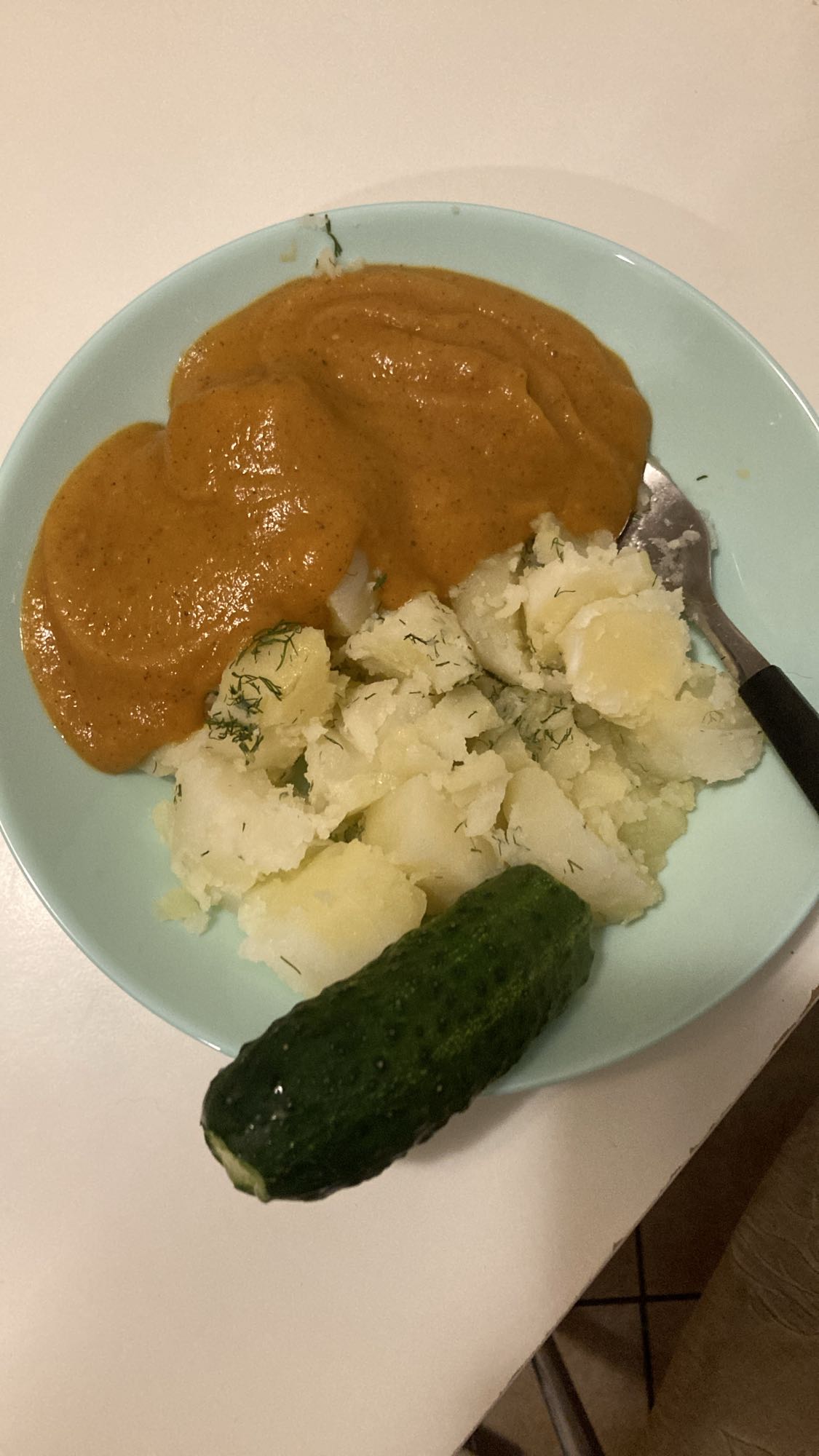 Potatoes with sauce