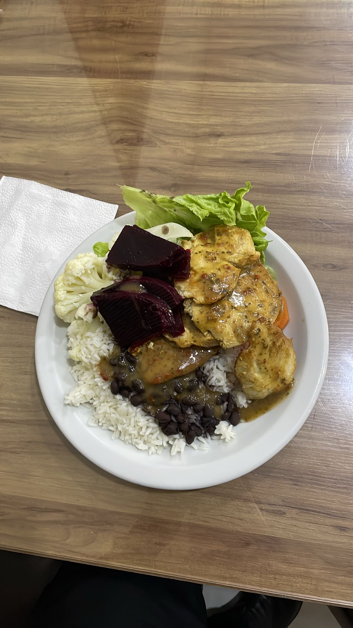 Prato de frango com arroz