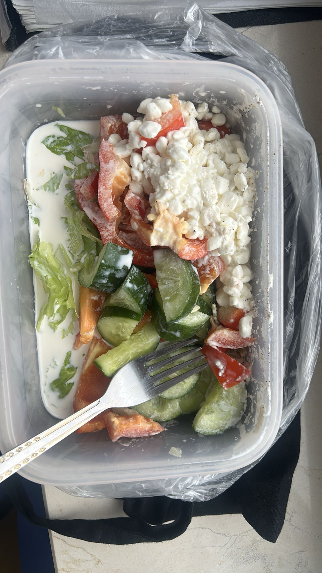 Sałatka z twarogiem