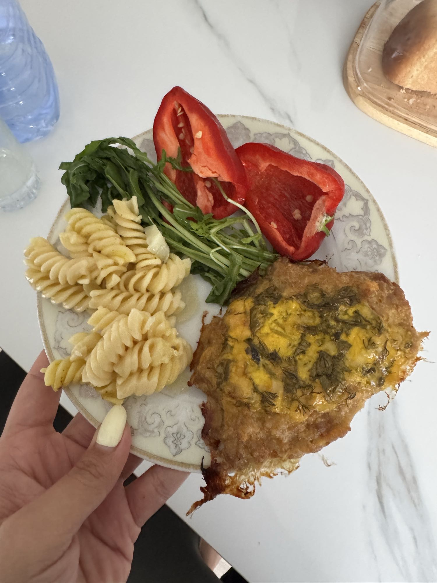 Курица с макаронами и овощами