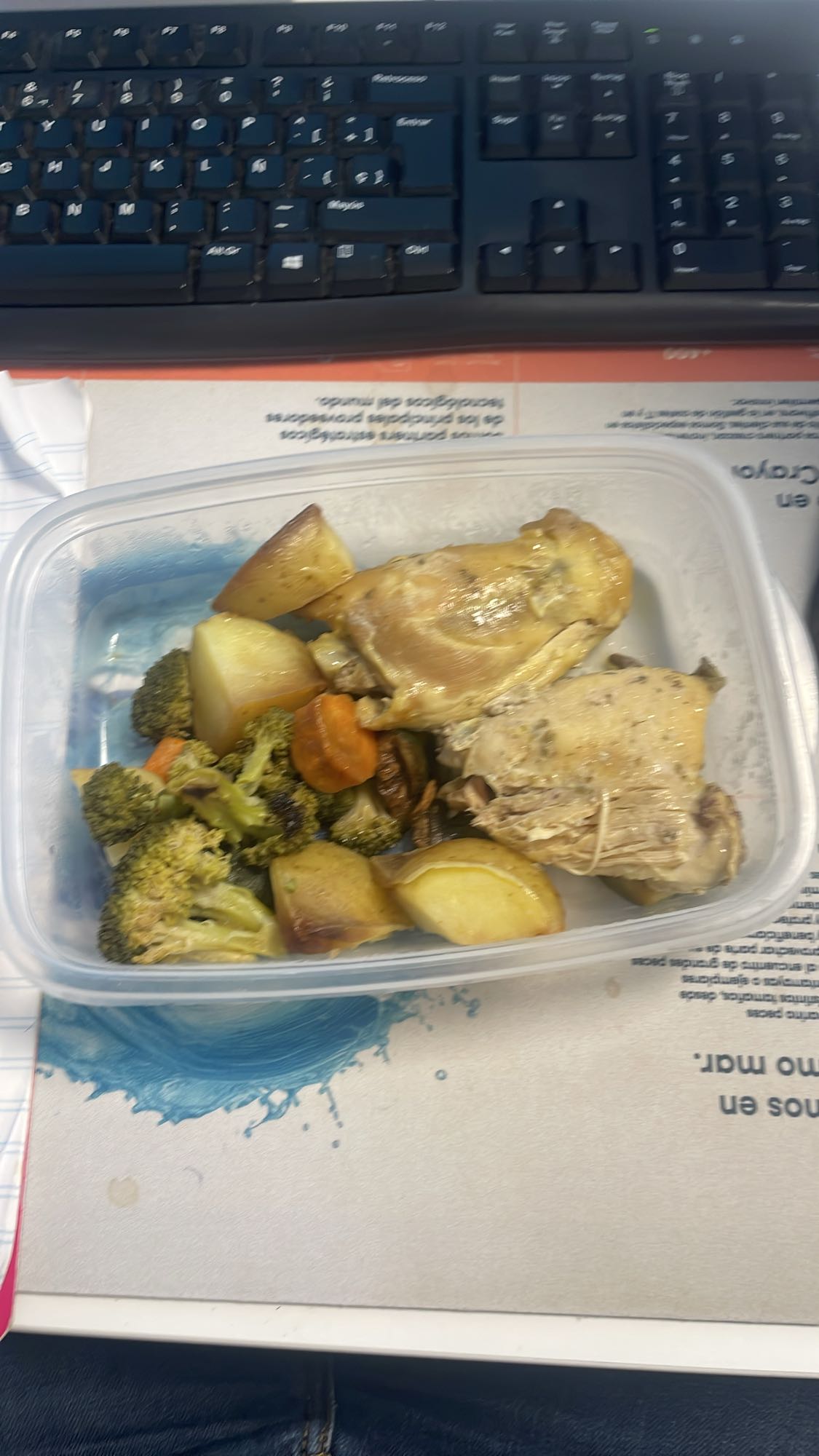 Pollo con verduras asadas