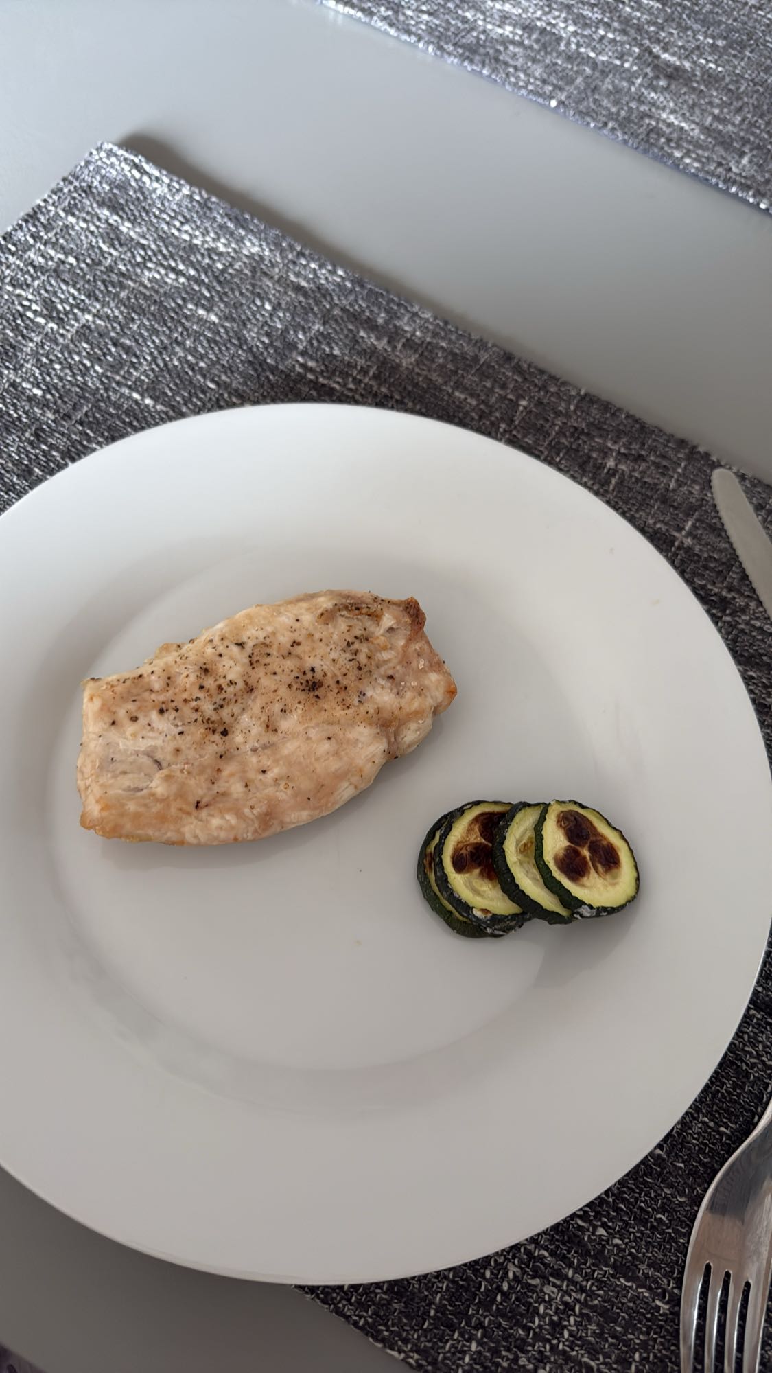 Piept de pui cu dovlecel