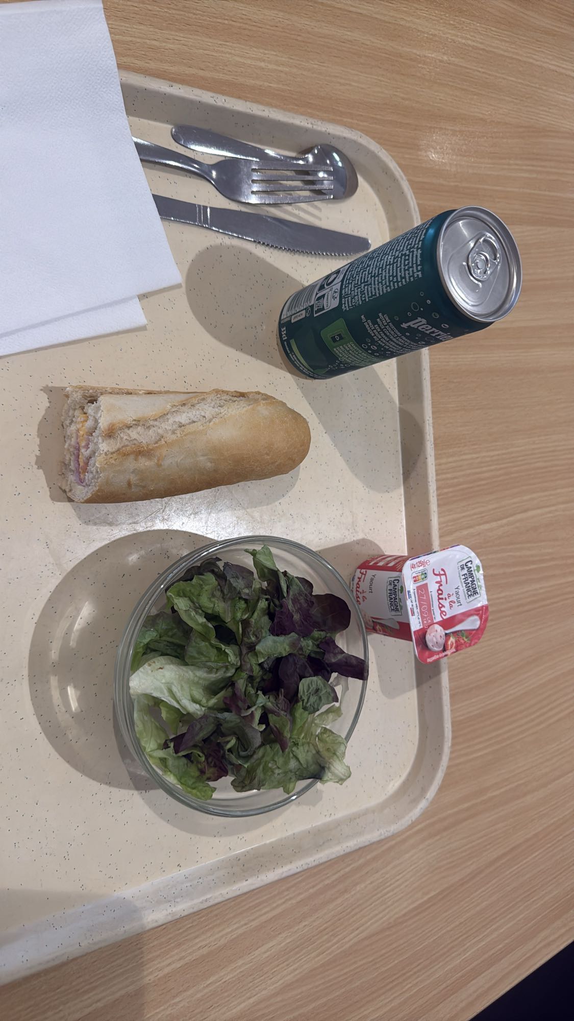 Déjeuner sandwich salade