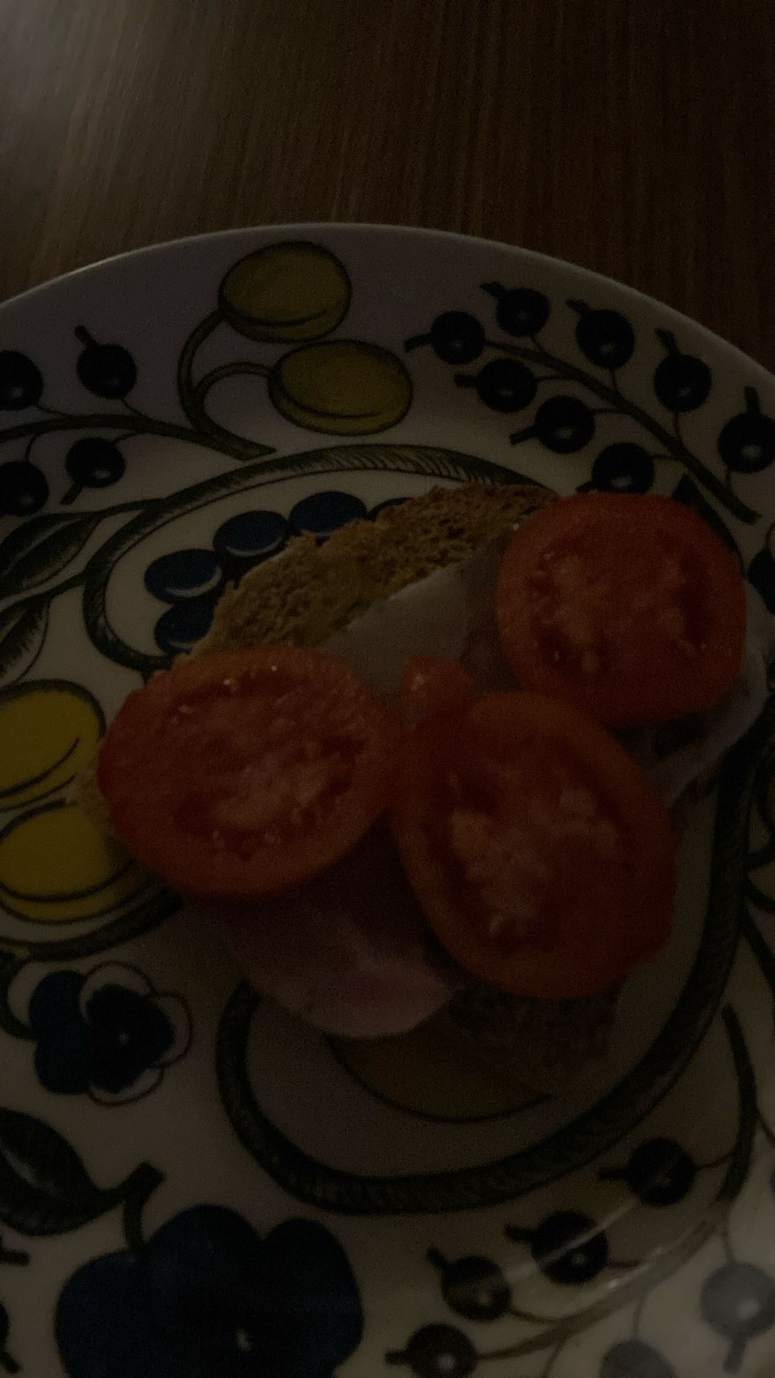 Smörgås med skinka & tomat