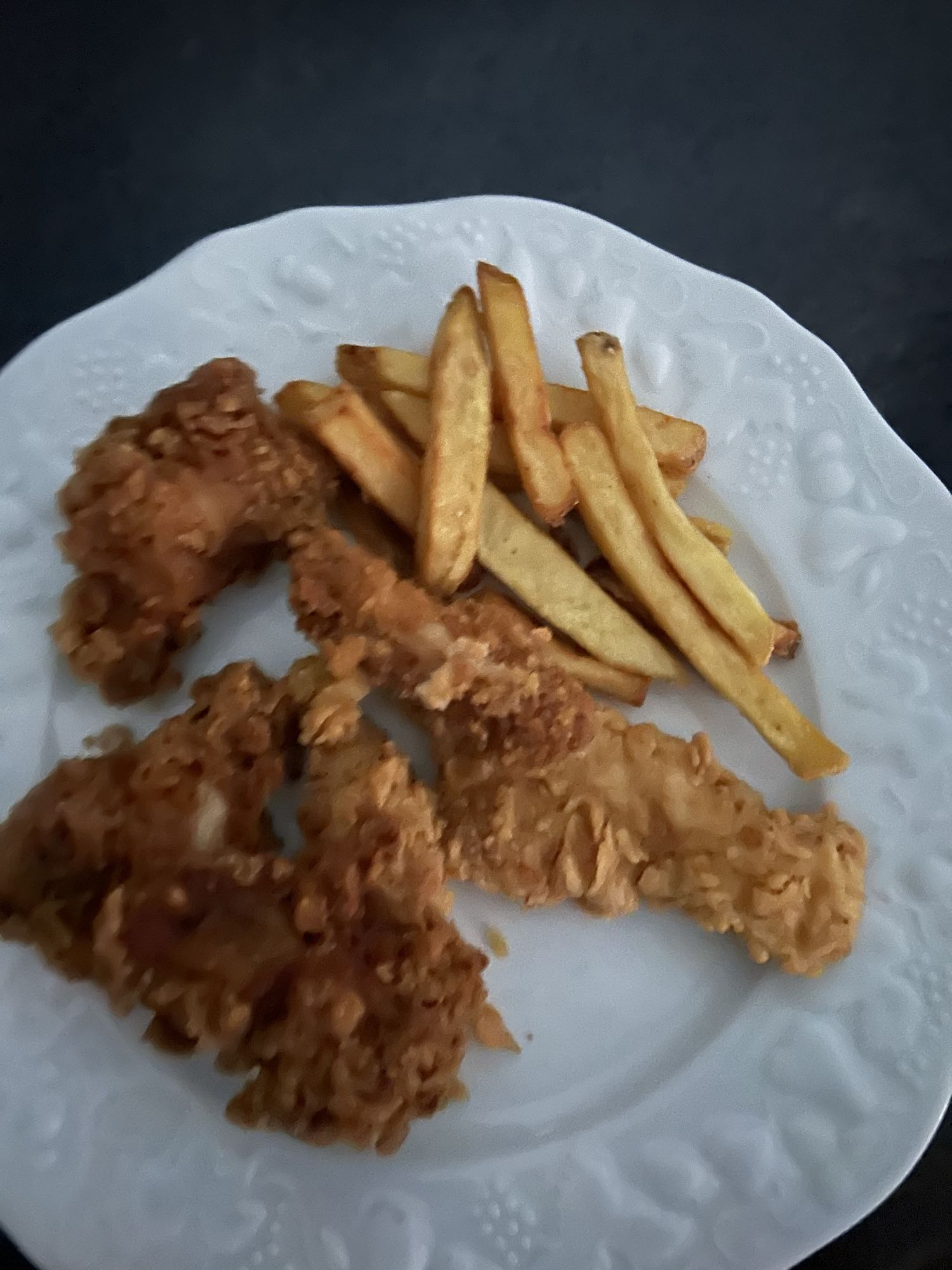 Poulet frit et frites