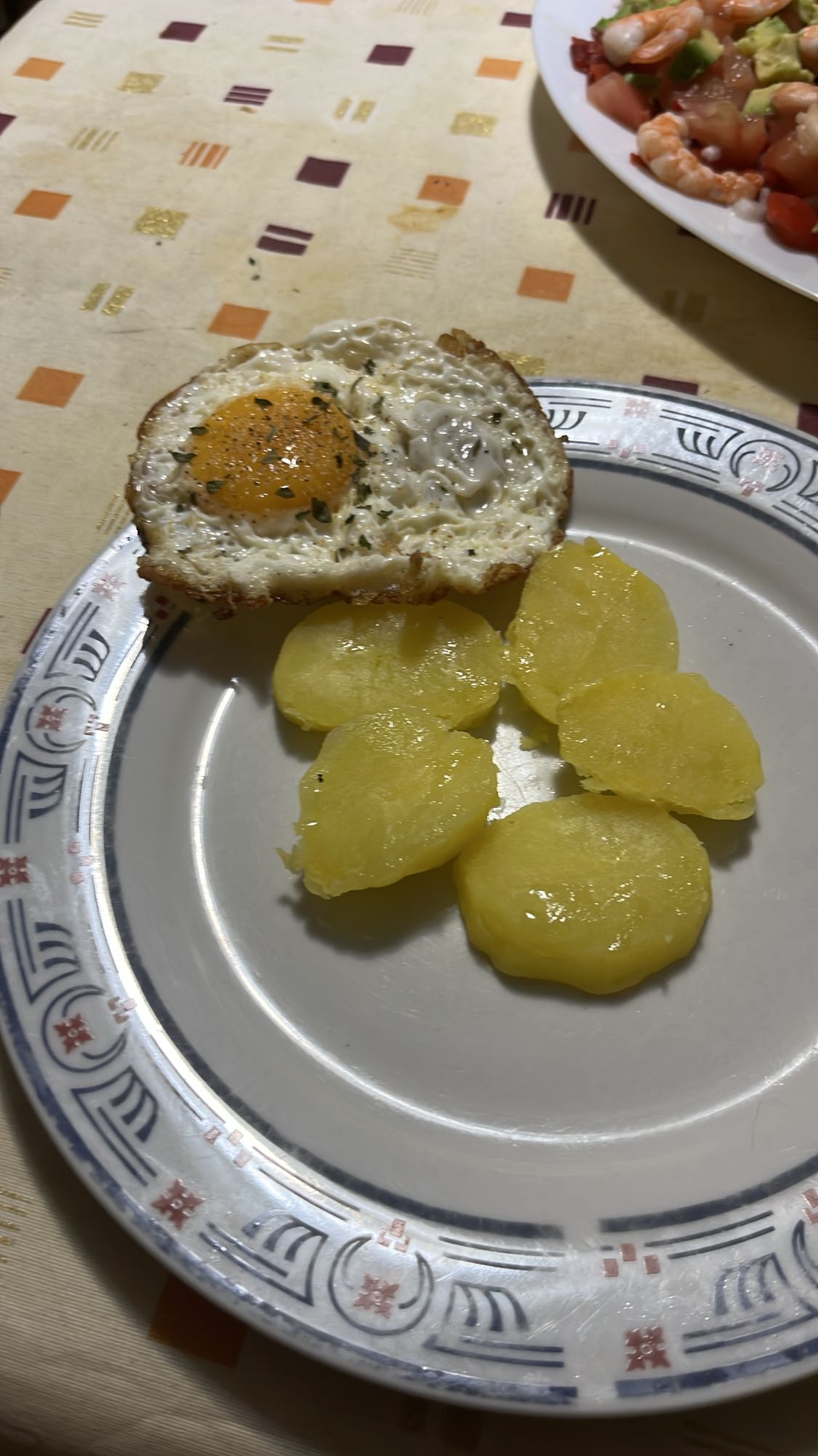 Huevo frito con patatas