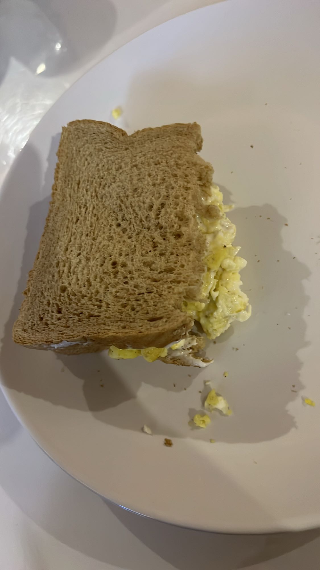 Egg sandwich