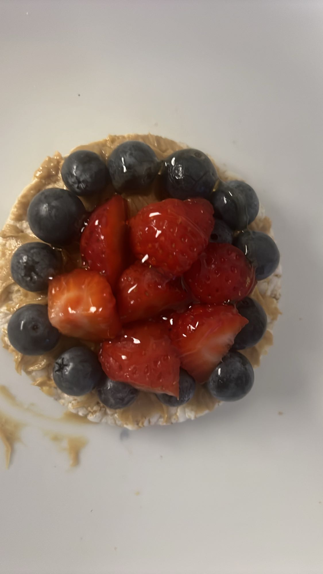 Rice Cake with Berries
