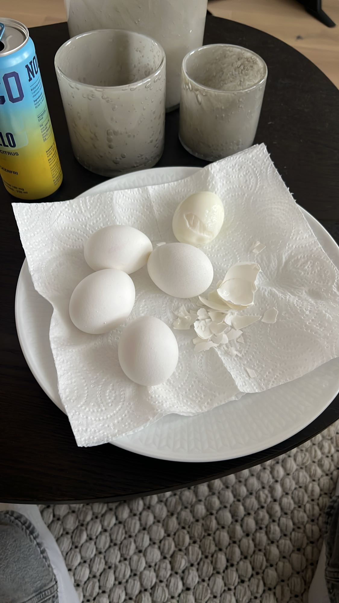 Kokta ägg och dryck