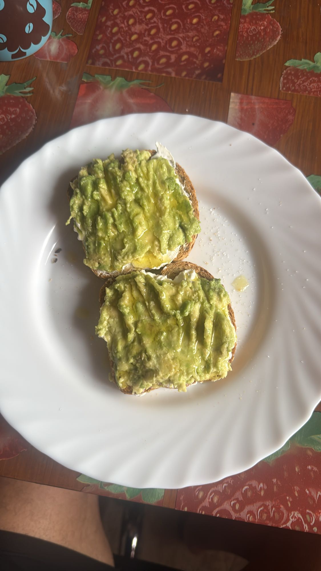 Tostadas de aguacate