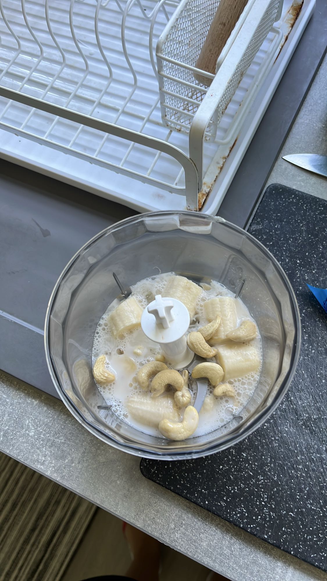 Banana Cashew Smoothie Base