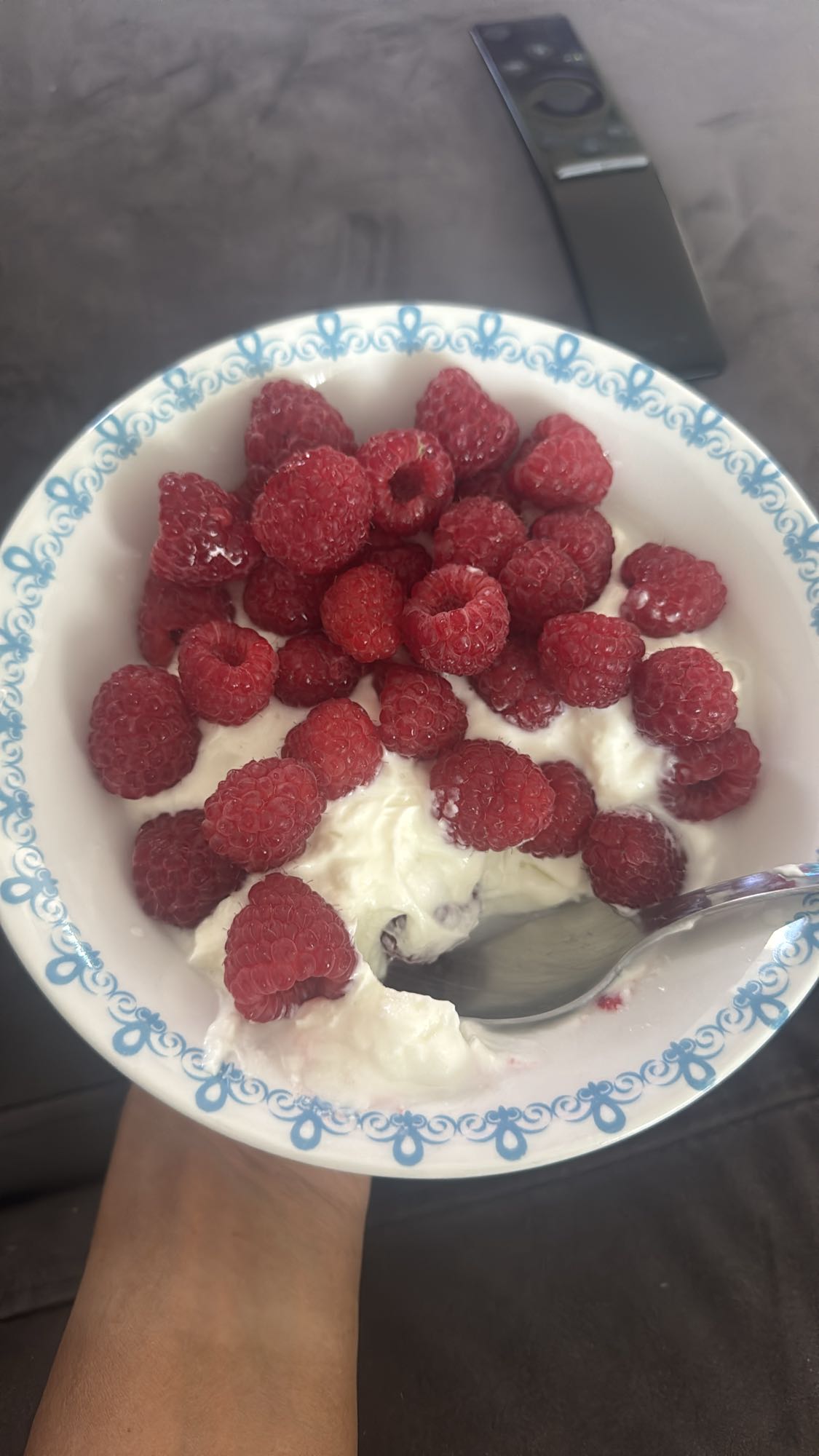 Raspberry Yogurt Bowl