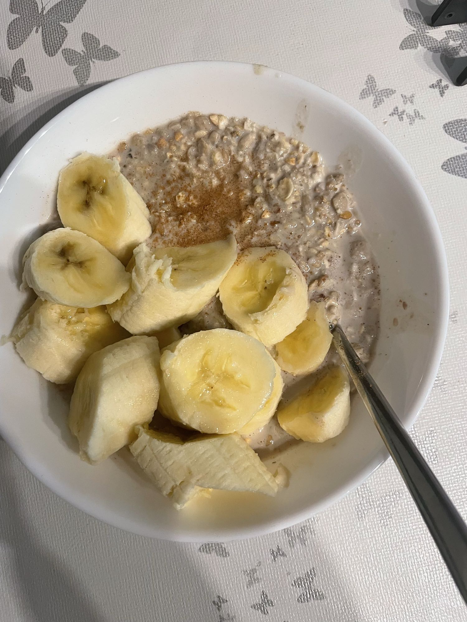 Protein-Porridge mit Banane und Zimt