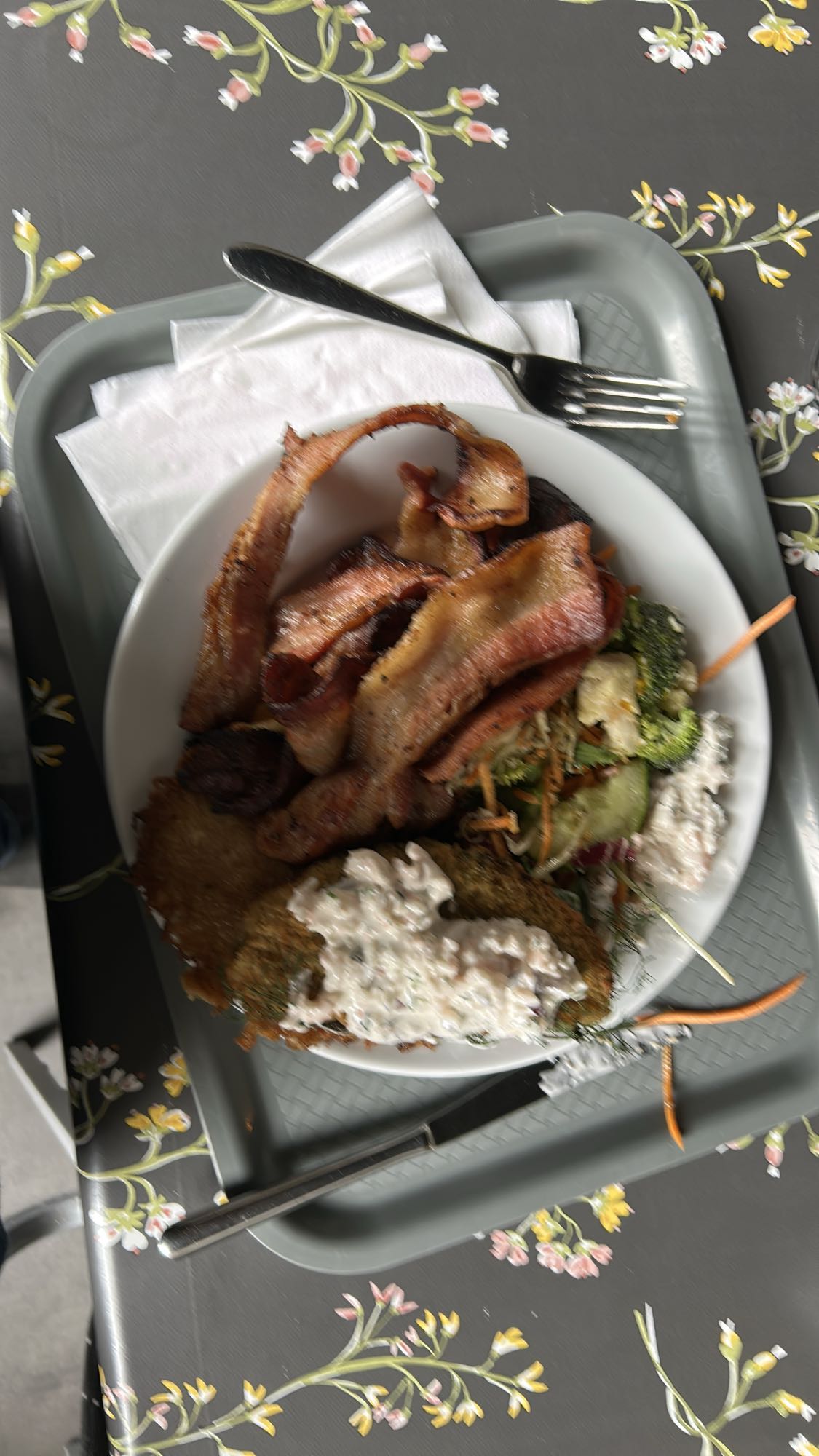 Bacon med grönsaker