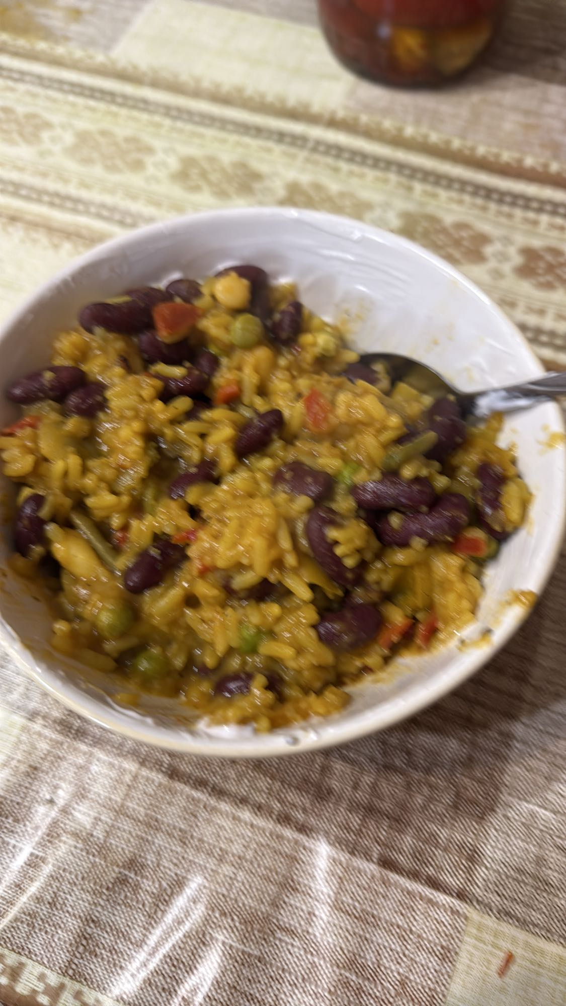 Orez cu legume și fasole