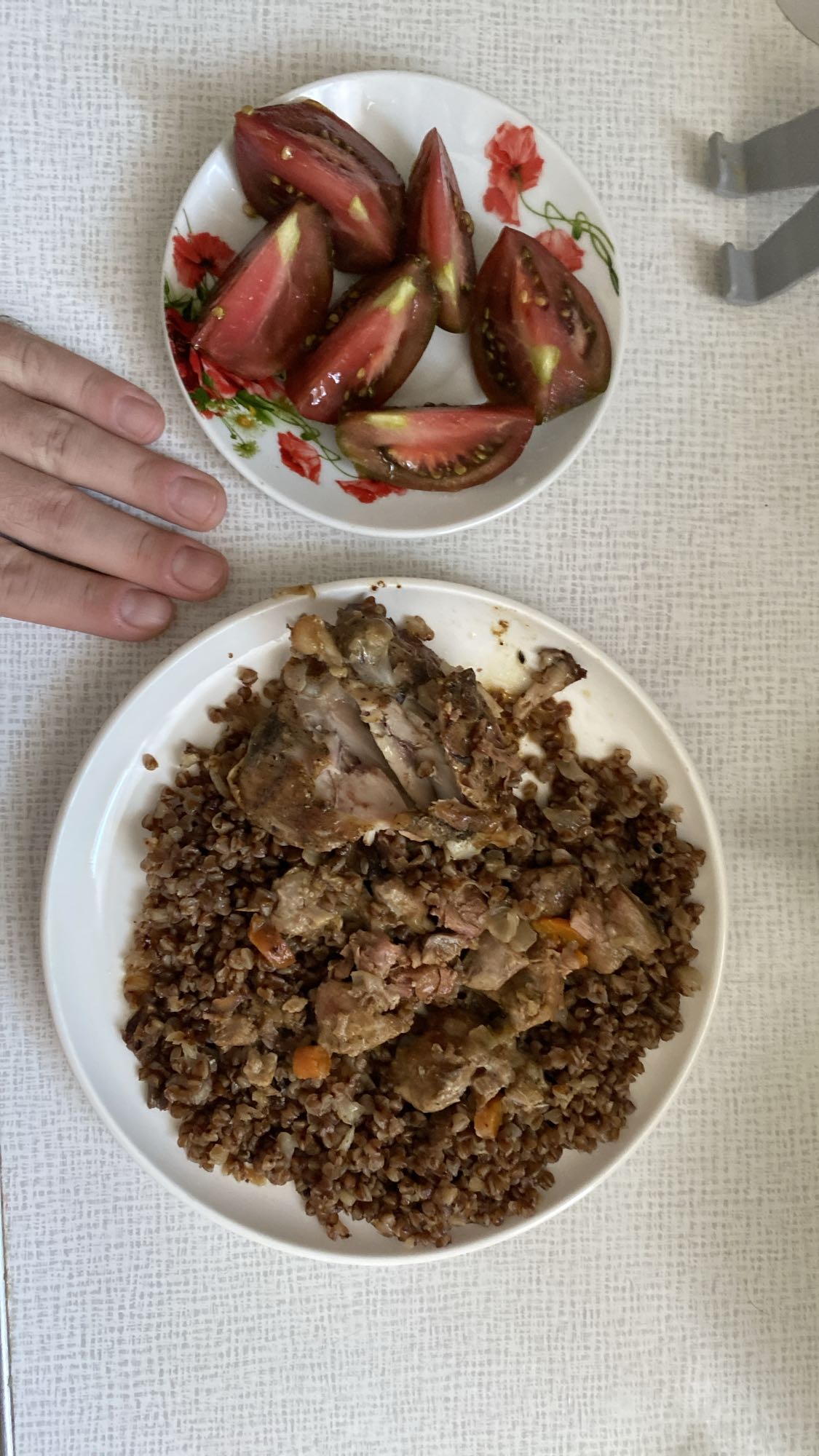 гречка с мясом и помидоры