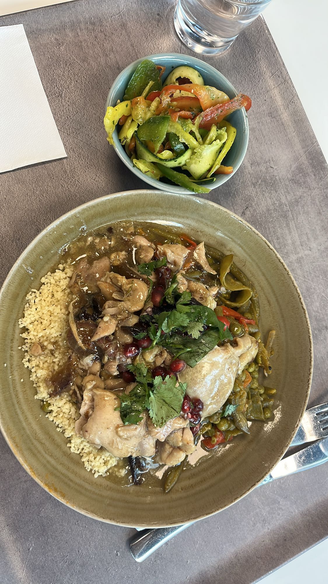 Poulet mijoté et couscous