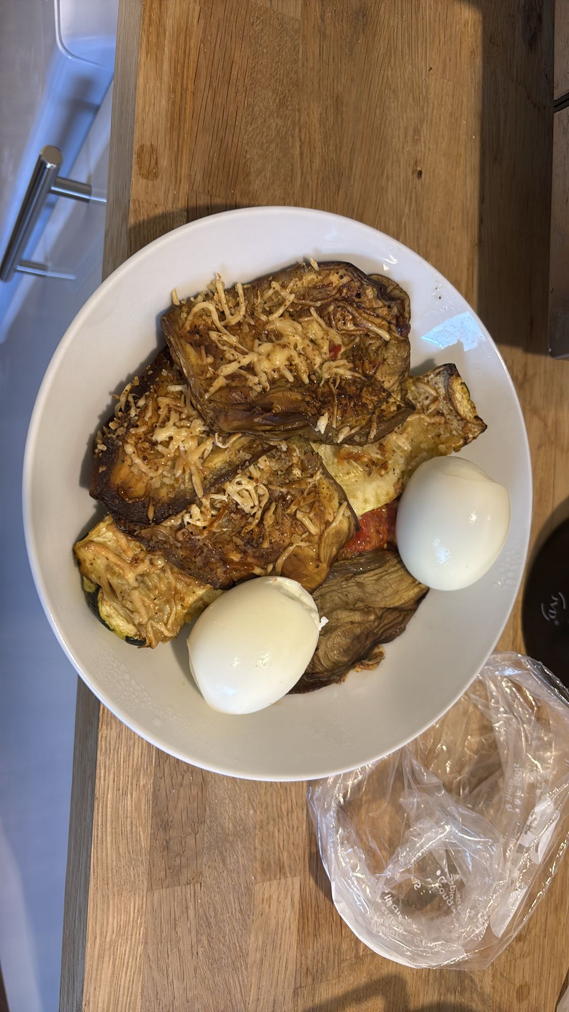 Légumes grillés et œufs