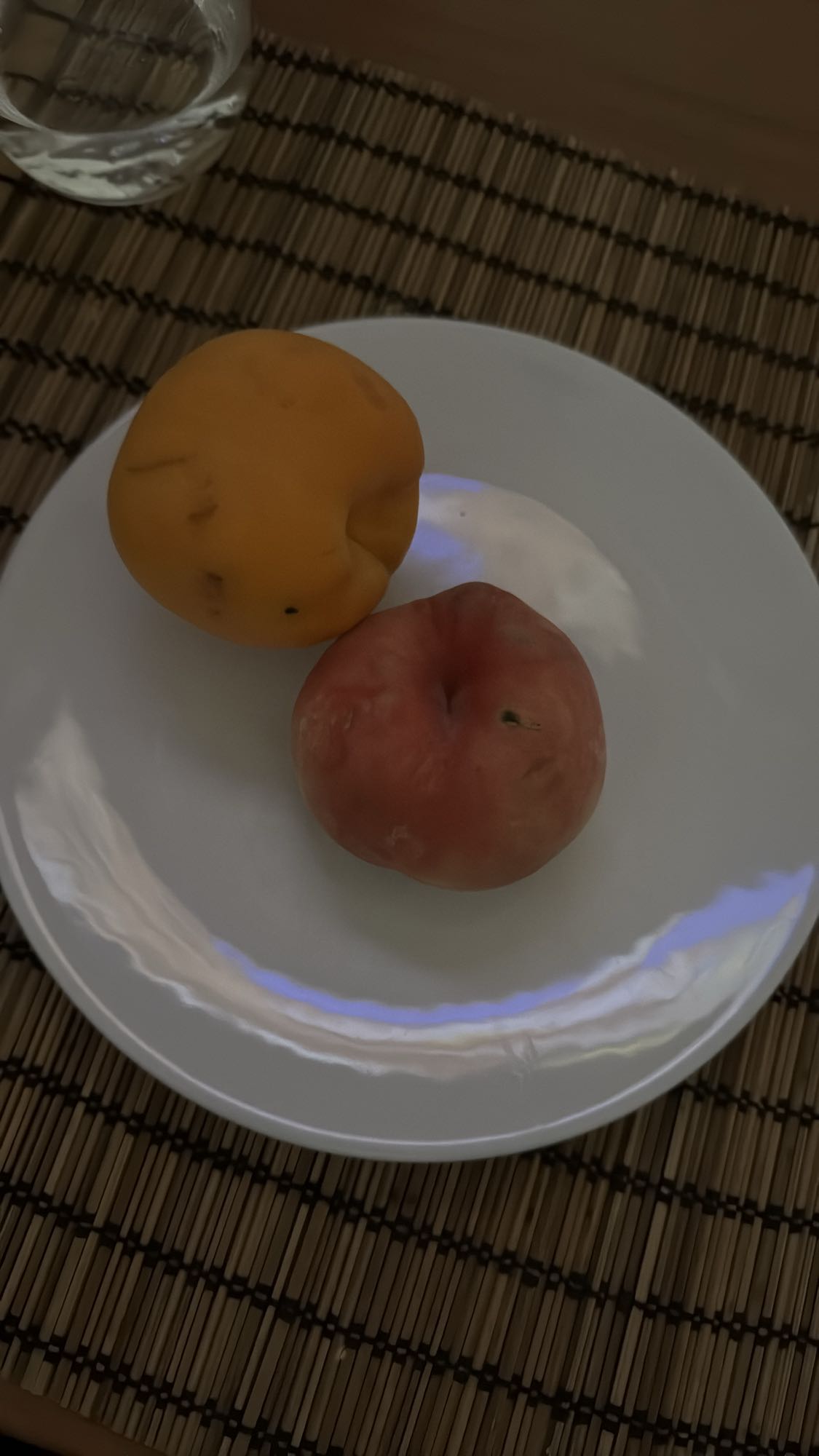 melocotón y paraguayo frescos