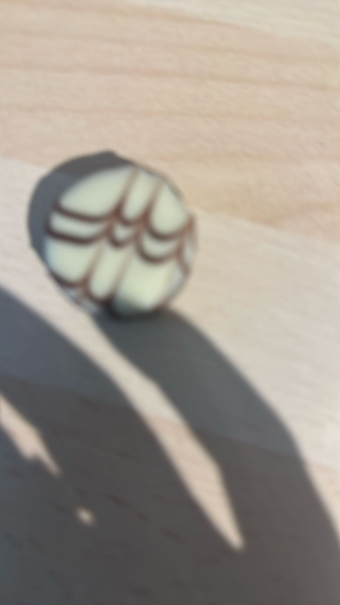 Beyaz çikolatalı pralin