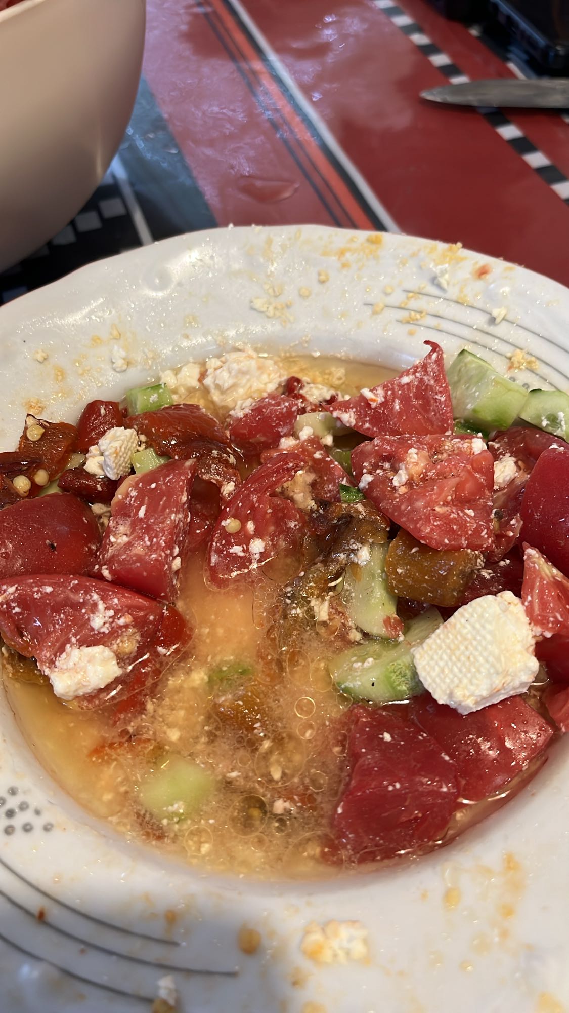 Домашна салата с домати