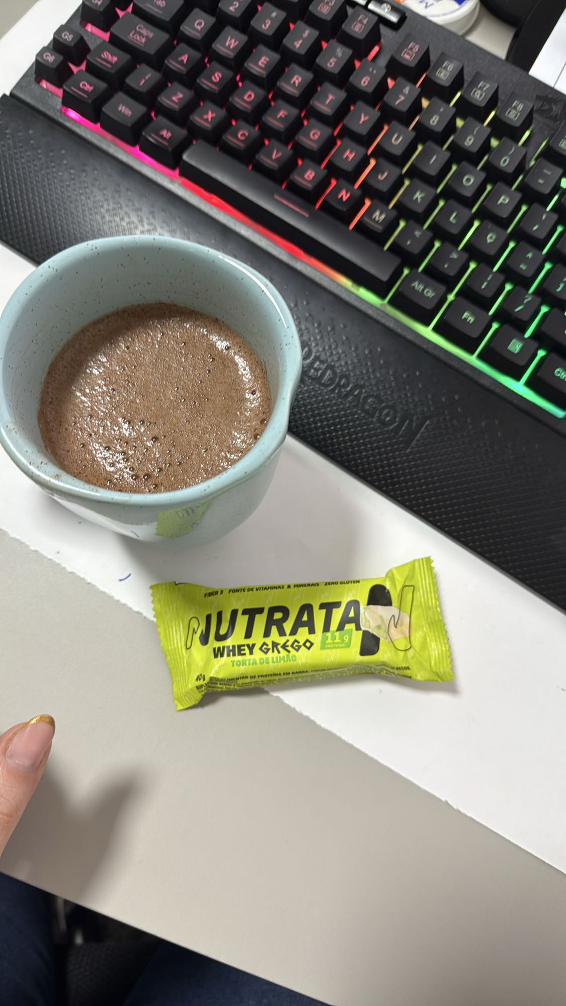 Barra proteica e chocolate