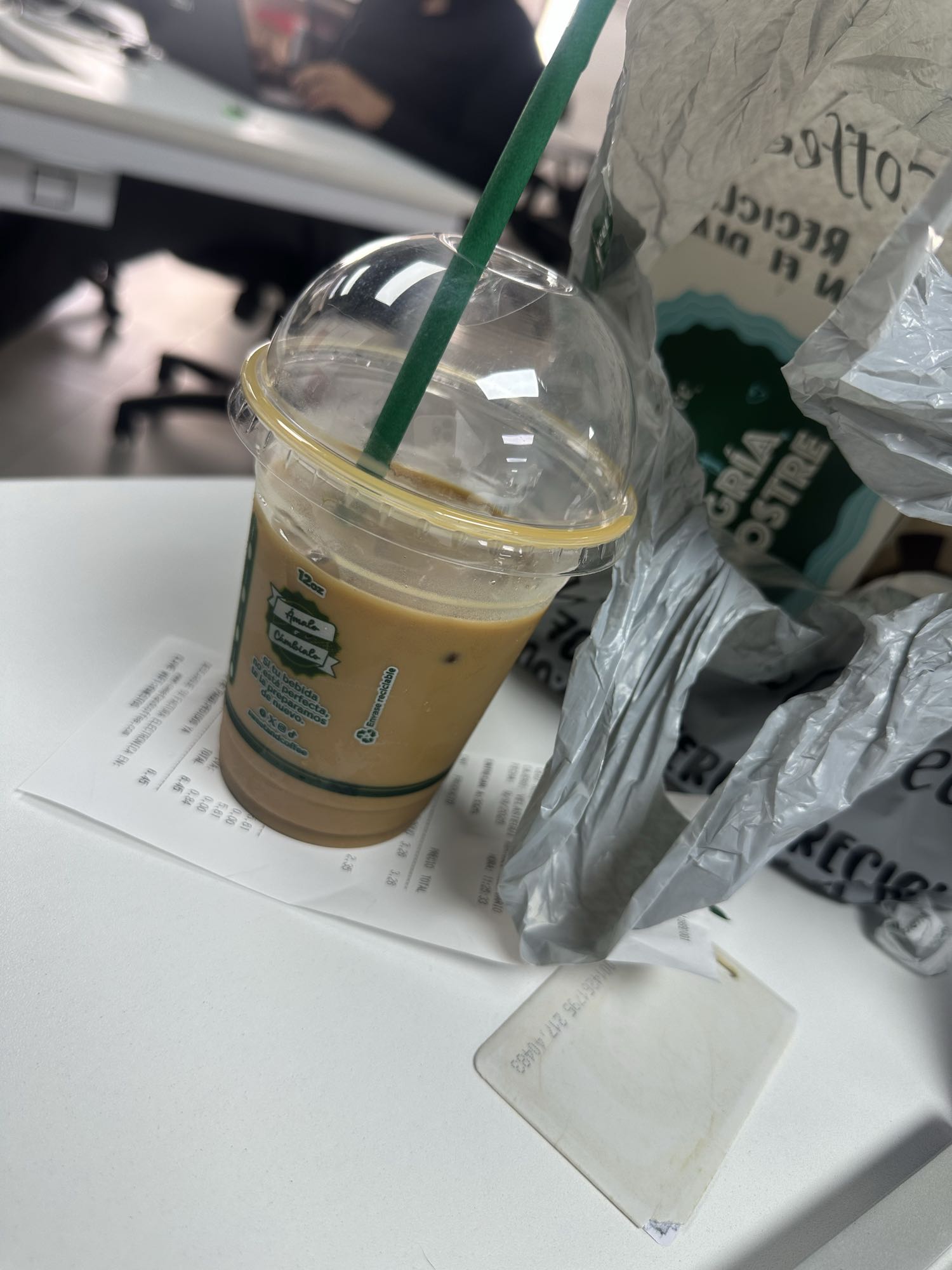 café con leche frío