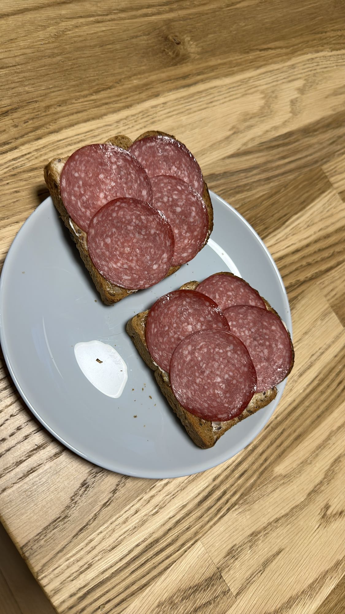 Kanapki z salami