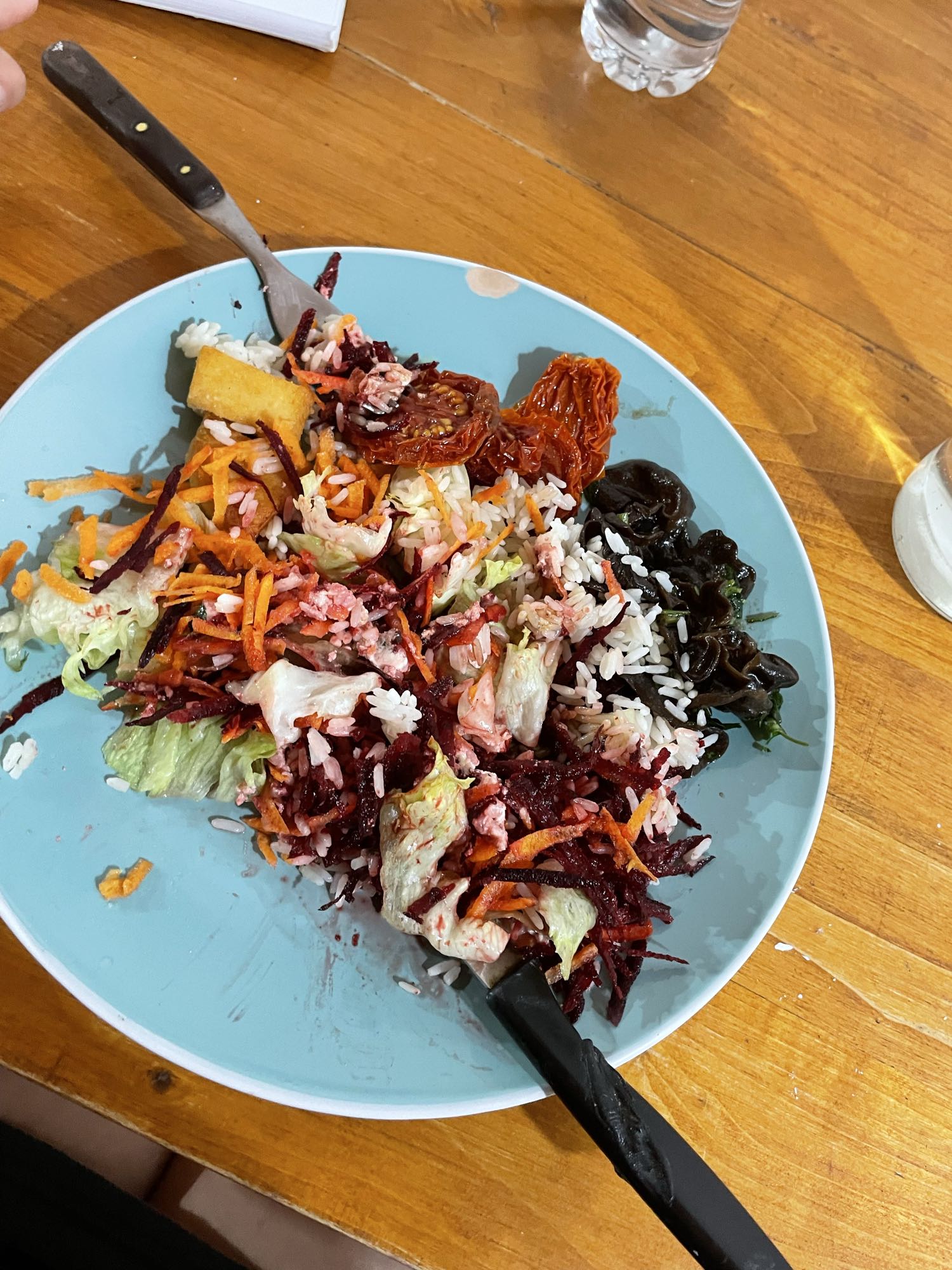 ensalada mixta con arroz