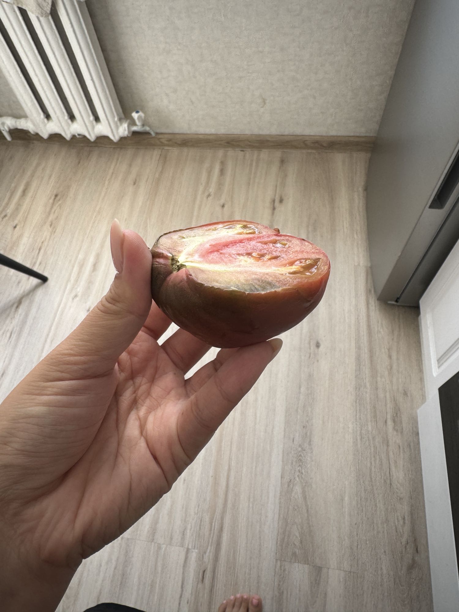 половинка томата