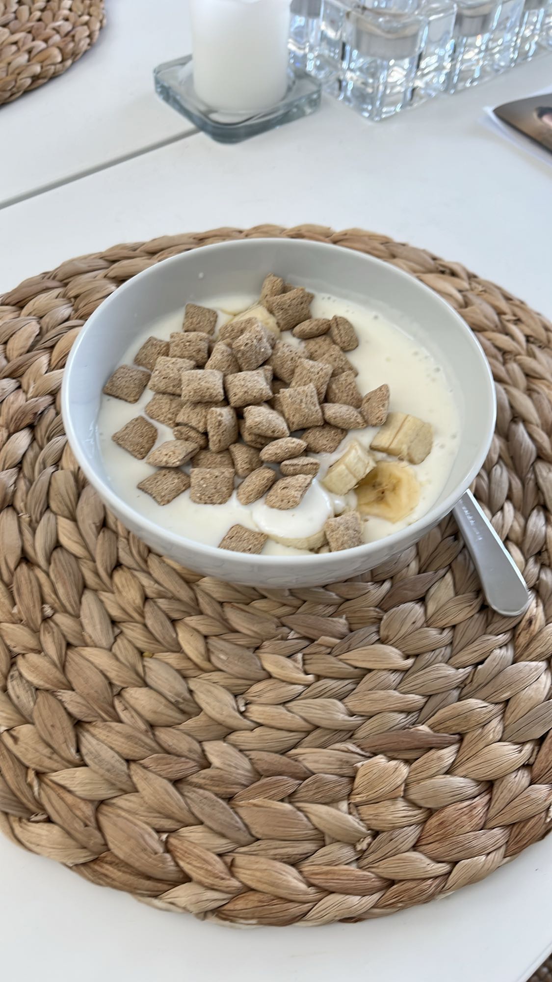 Yoghurt med banan & flingor