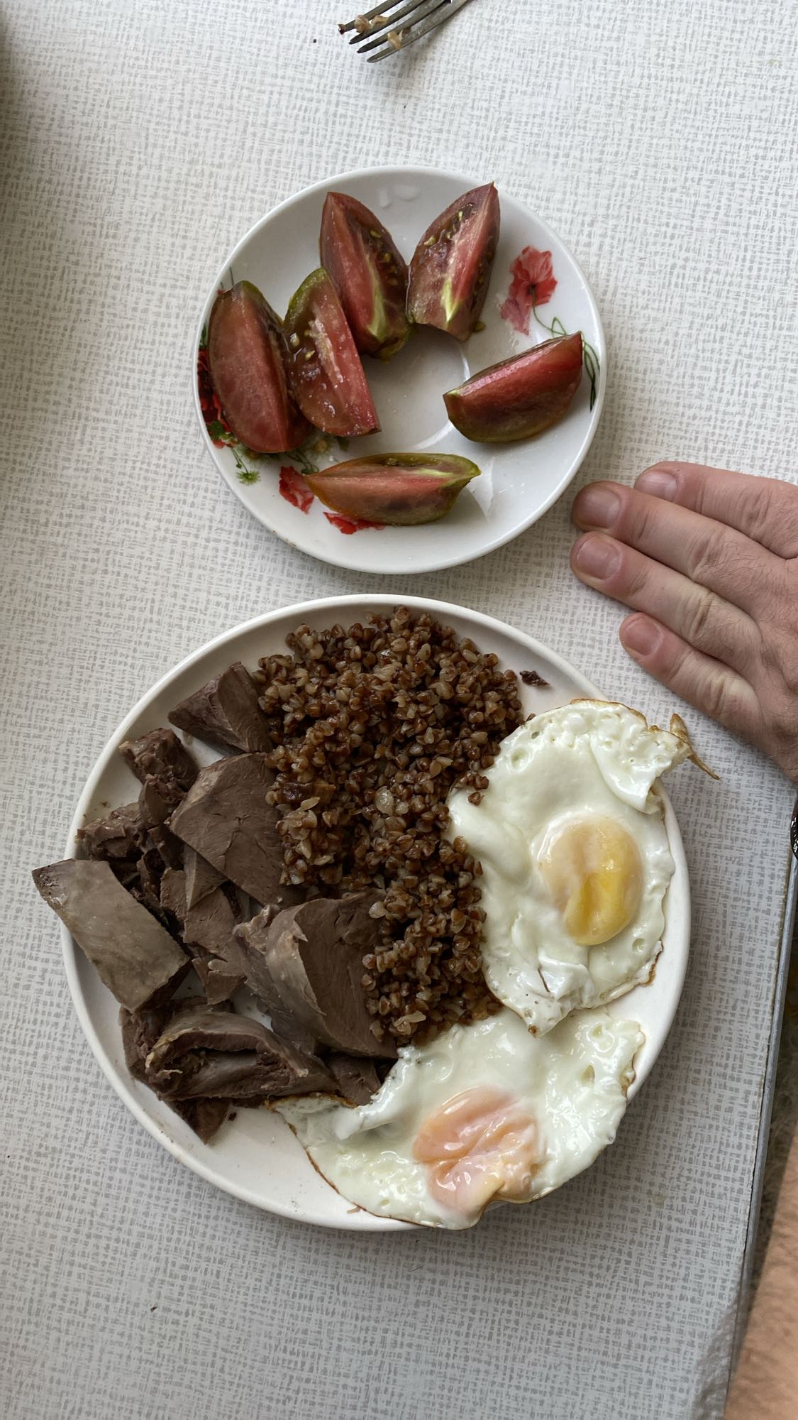 гречка с яйцами и сердцем