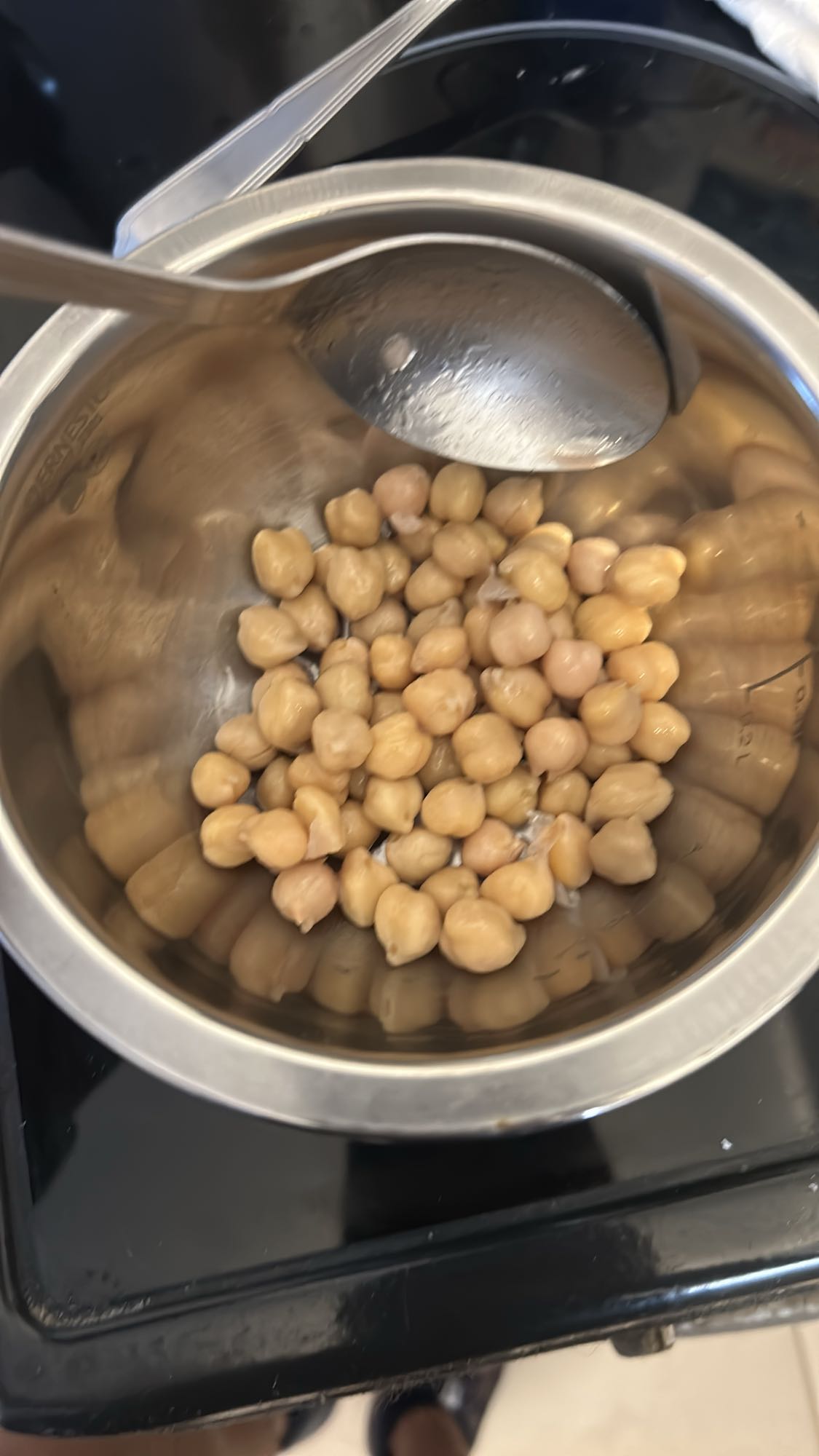 Pois chiche en vinaigrette à l’ail