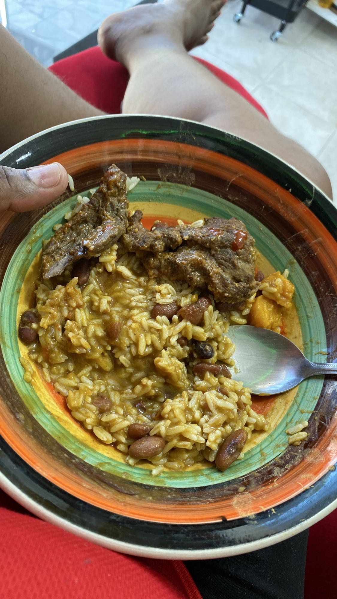 Arroz con carne y frijoles