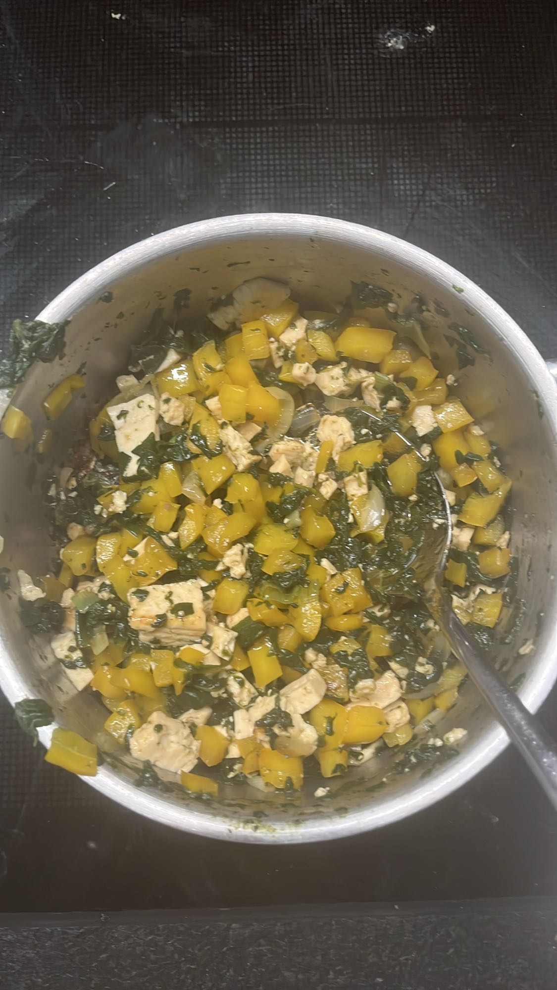 Tofu spinach pepper stir