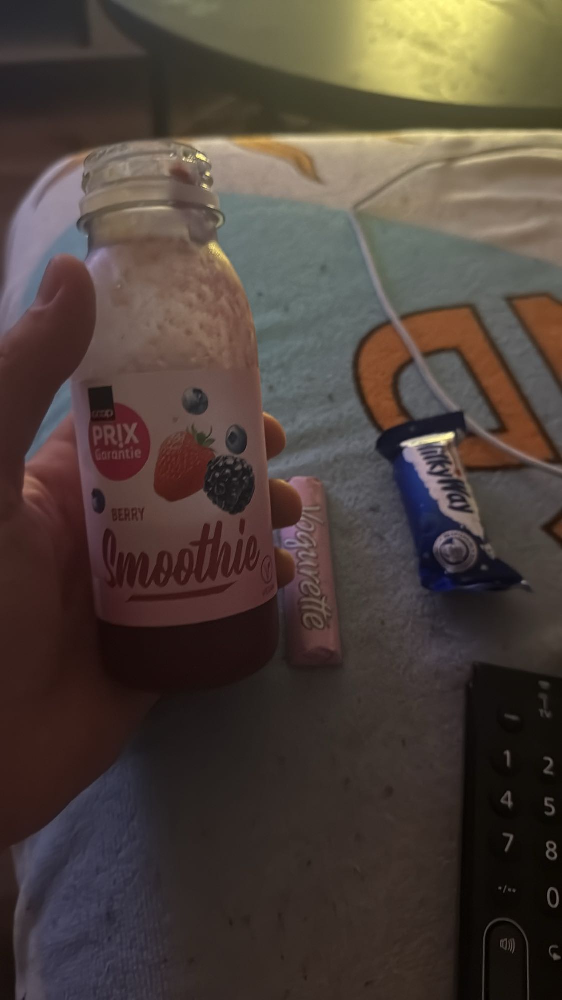 Smoothie und Süßigkeiten