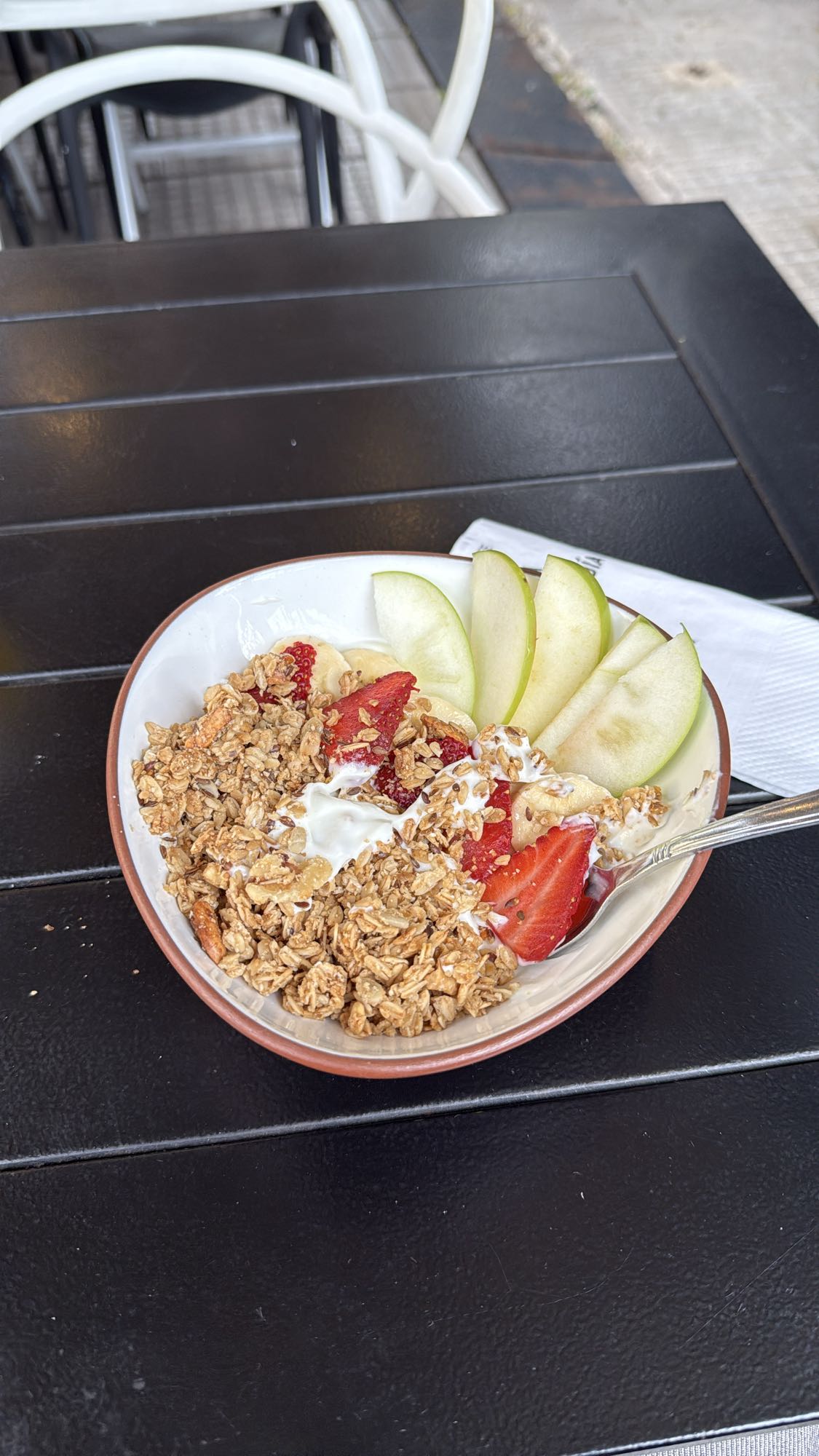 Tazón de yogur con frutas