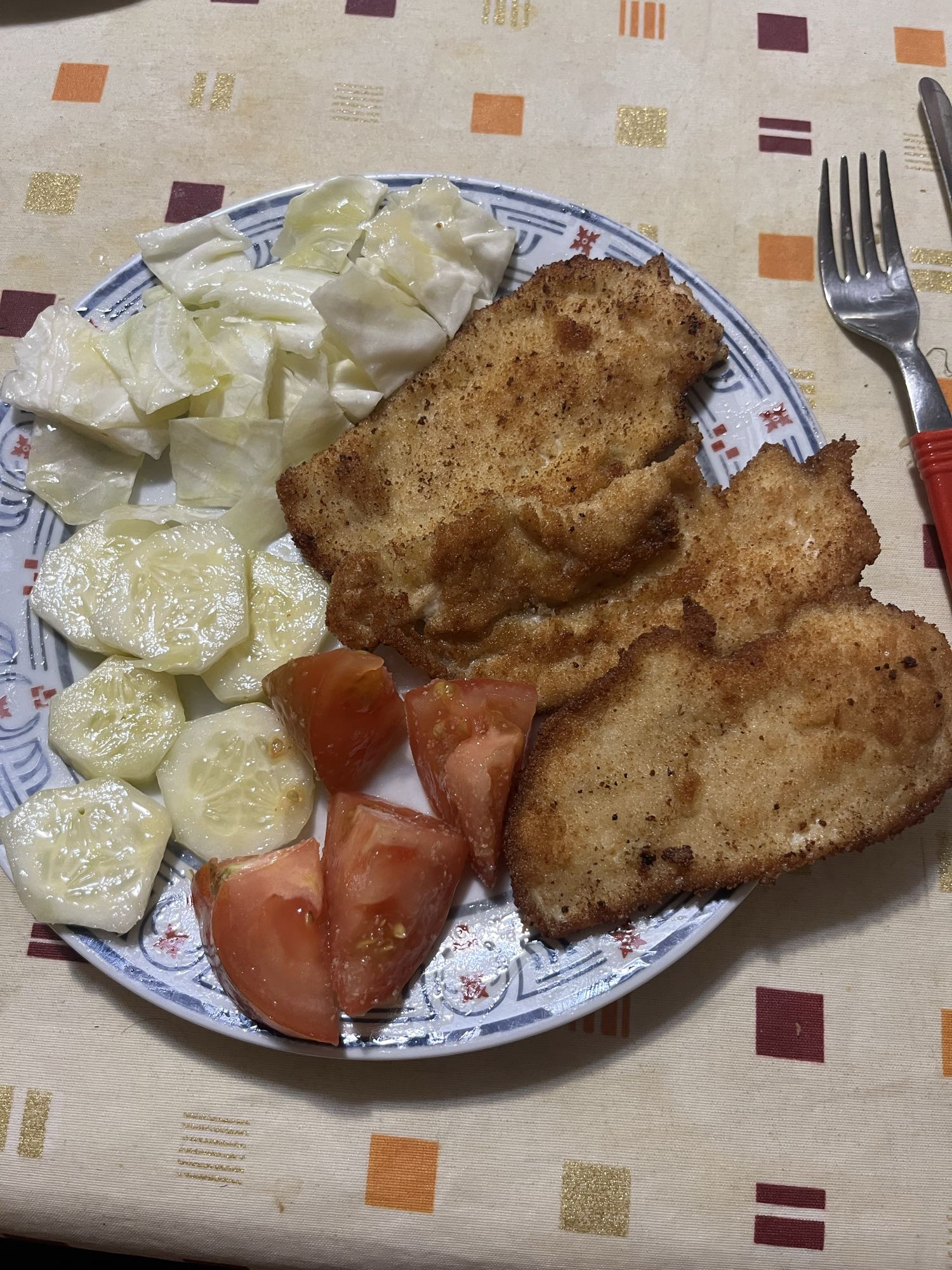 Milanesa con ensalada