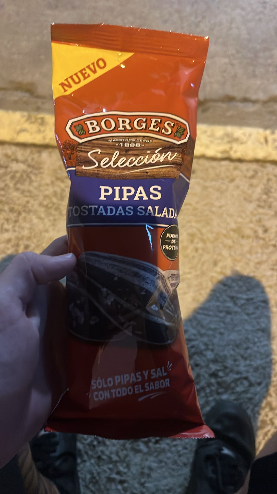 Pipas tostadas saladas