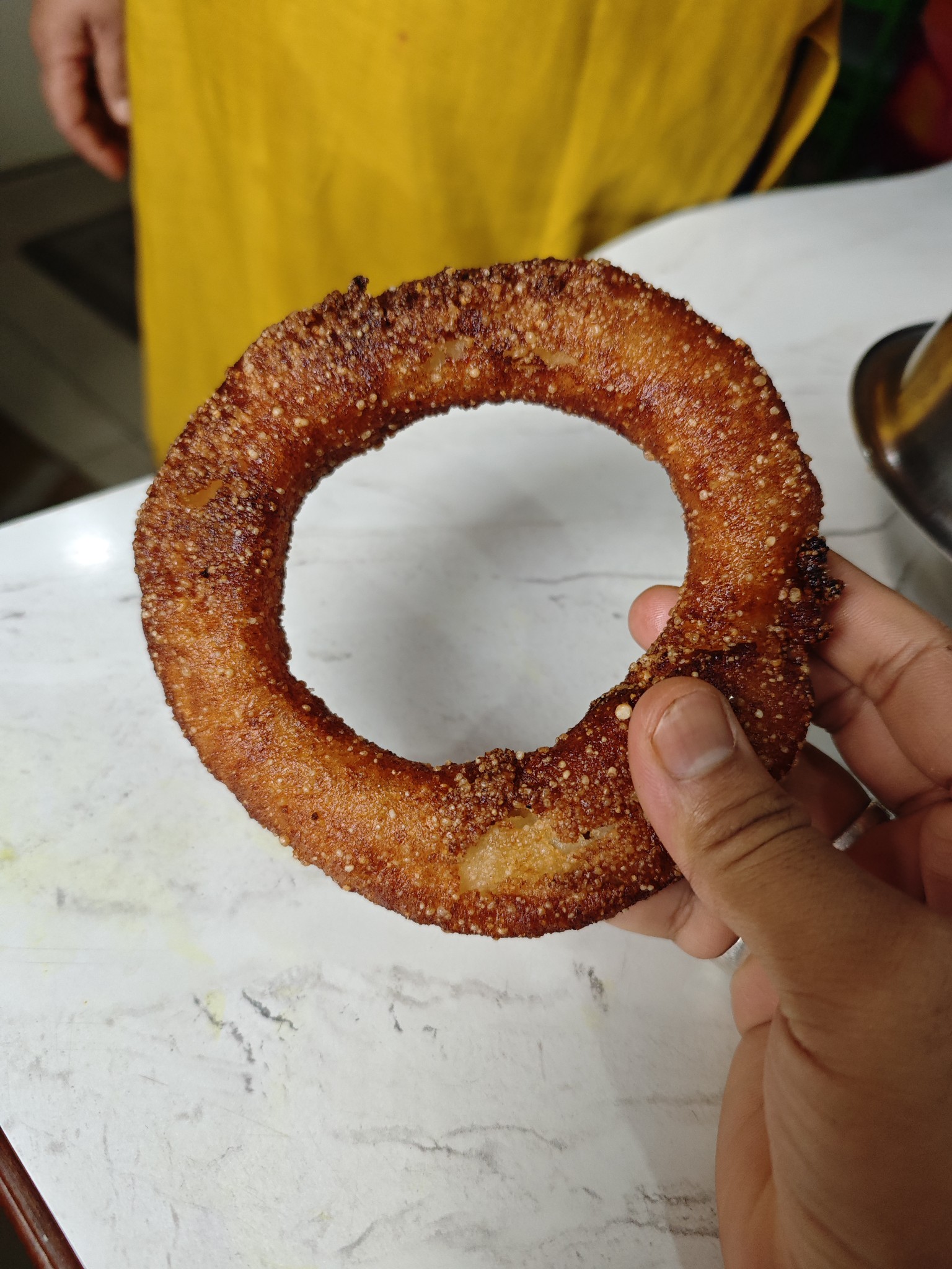 Fried sweet rice ring
