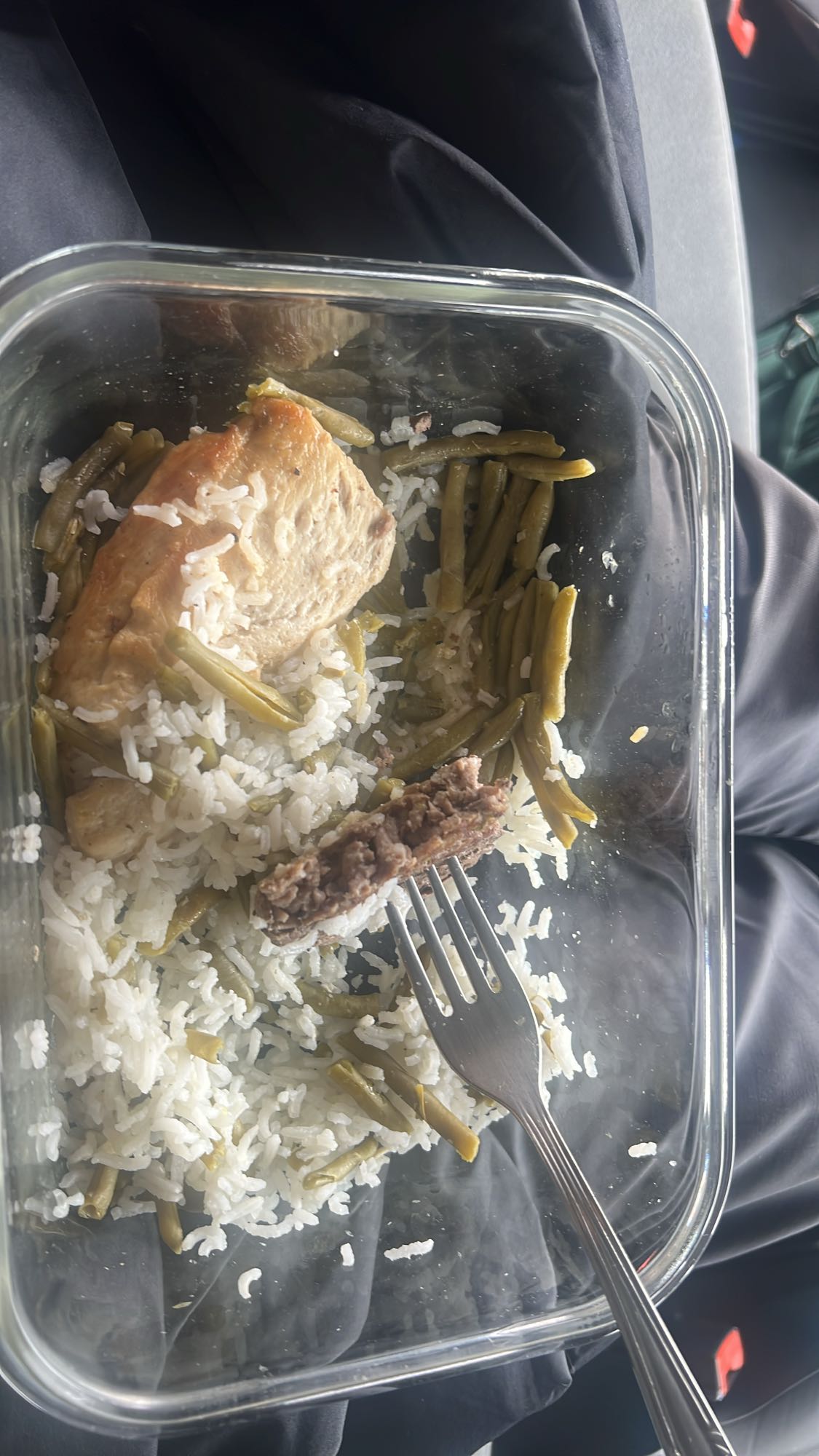 Poulet, riz et haricots verts